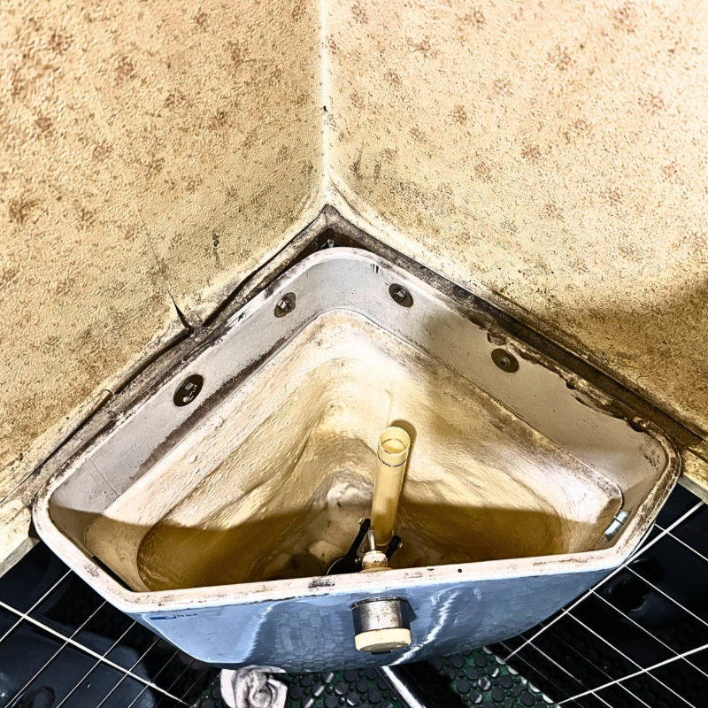 トイレタンクに水がたまらないの画像